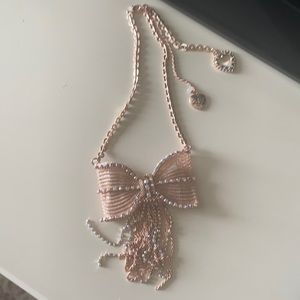 Betsy Johnson bow necklace